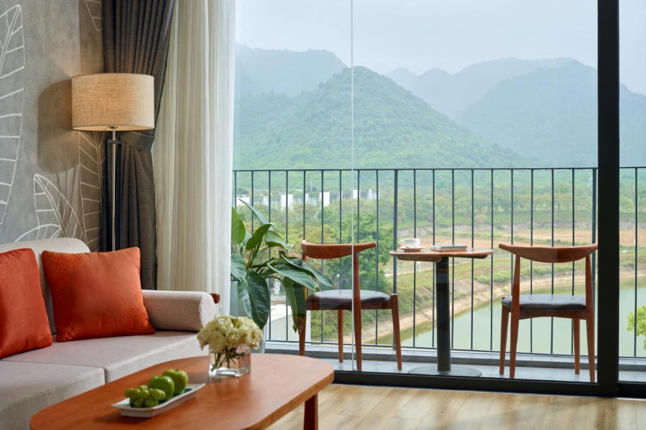 Wyndham Grand Vedana Ninh Binh Resort Экстерьер фото